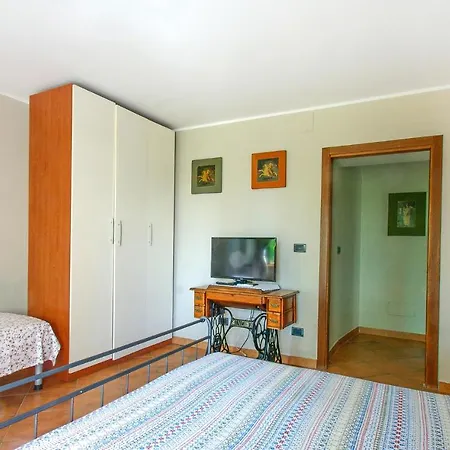 Lovely In With Kitchen