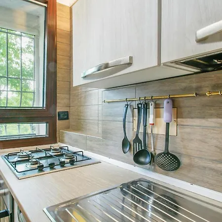 Lovely In With Kitchen